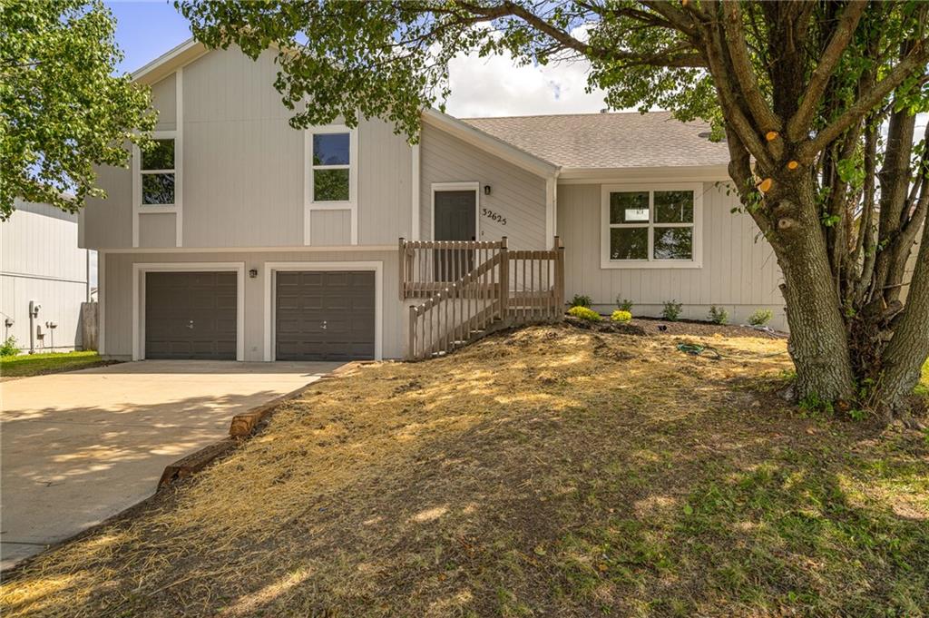 Listing Photo MLS #HMS2559150