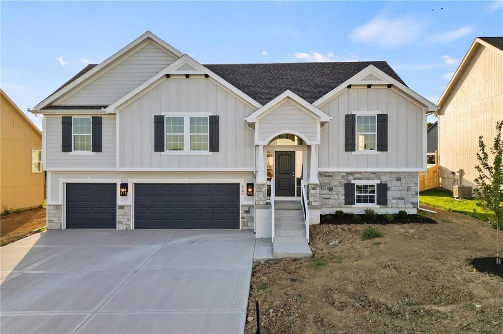 Listing Photo MLS #HMS2559193