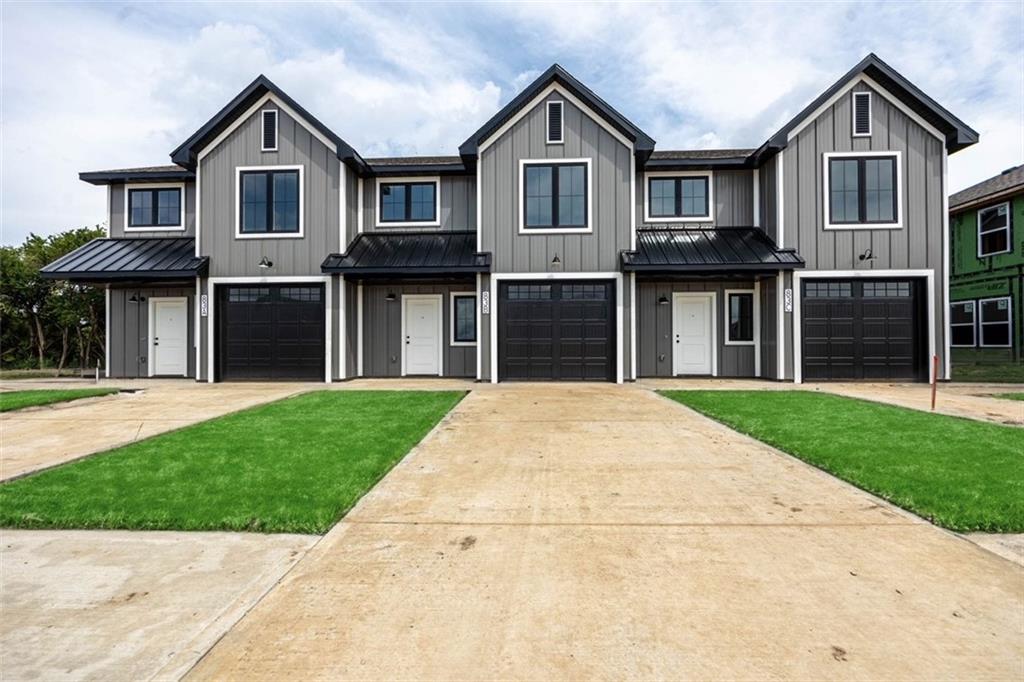 Listing Photo MLS #HMS2559211