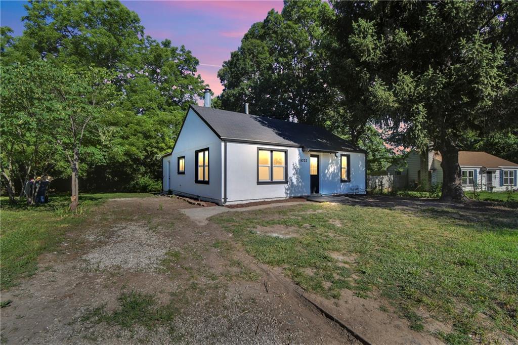 Listing Photo MLS #HMS2559238