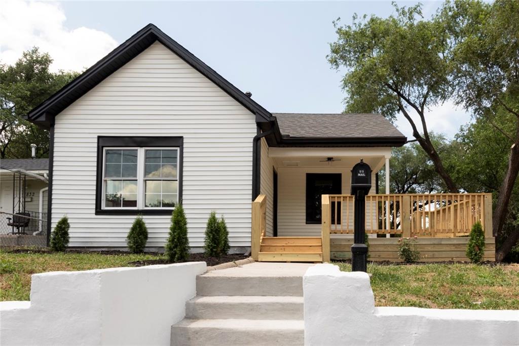 Listing Photo MLS #HMS2559421
