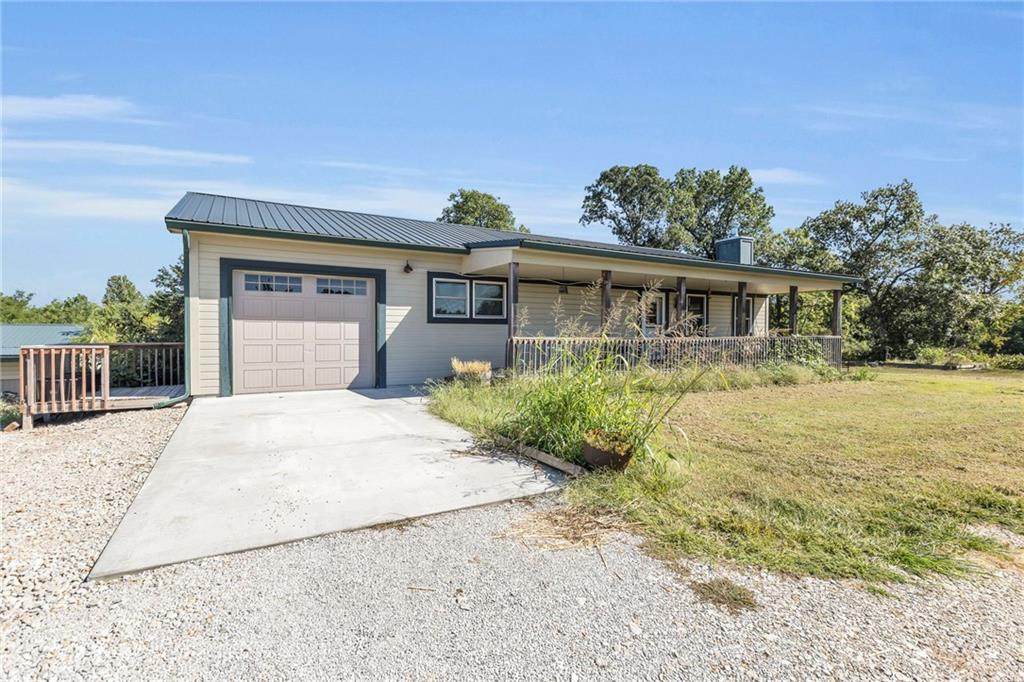 Listing Photo MLS #HMS2559422