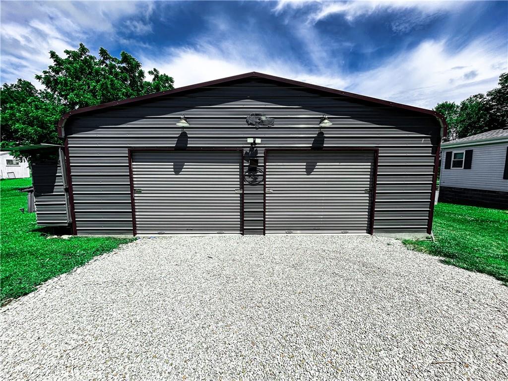 Listing Photo MLS #HMS2559442