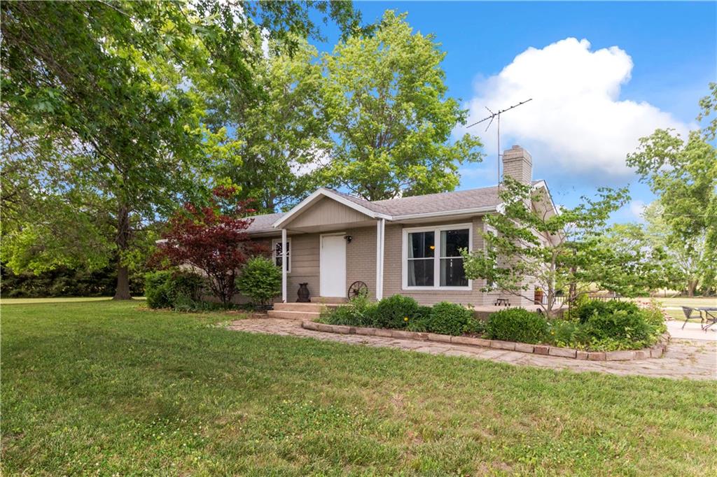 Listing Photo MLS #HMS2559519
