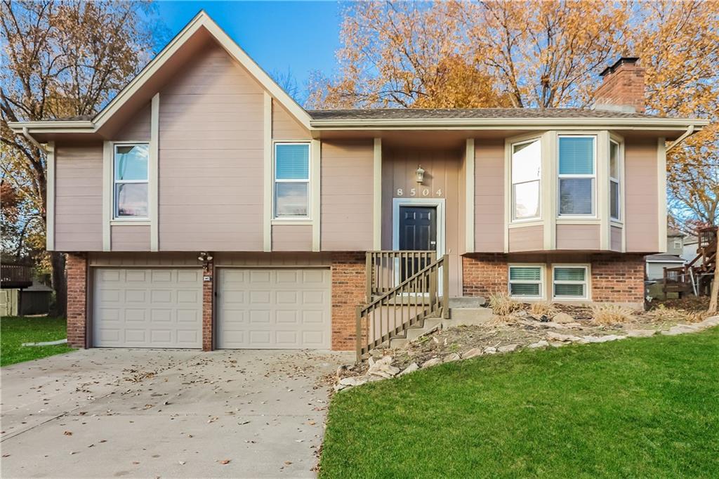 Listing Photo MLS #HMS2559780