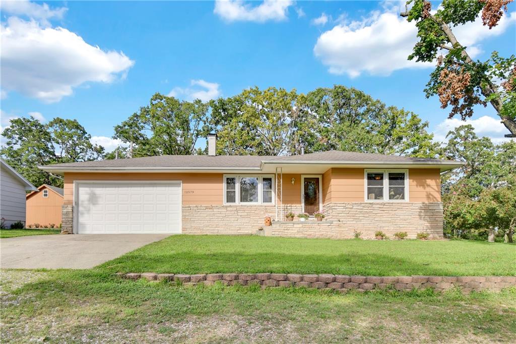 Listing Photo MLS #HMS2561401