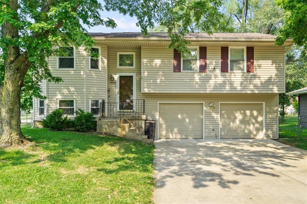 Listing Photo MLS #HMS2561826