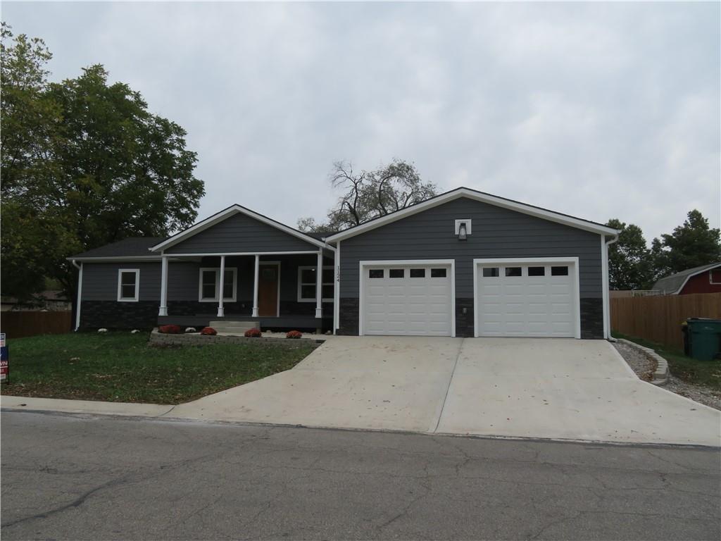Listing Photo MLS #HMS2561916