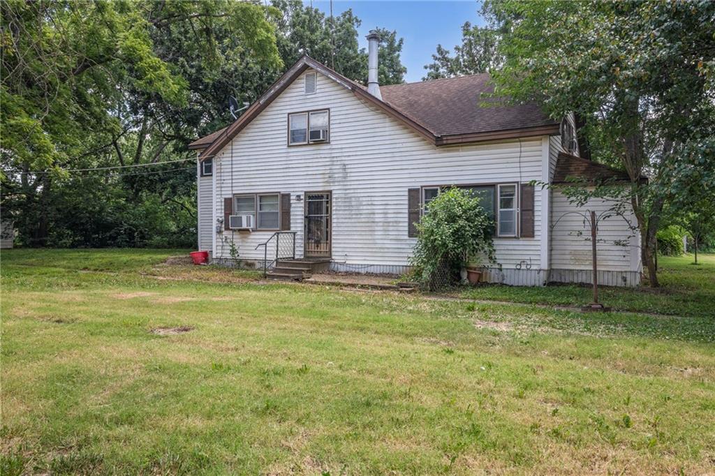 Listing Photo MLS #HMS2561966