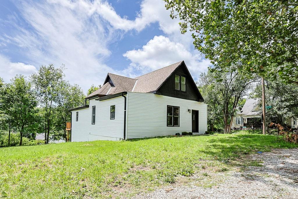 Listing Photo MLS #HMS2562028