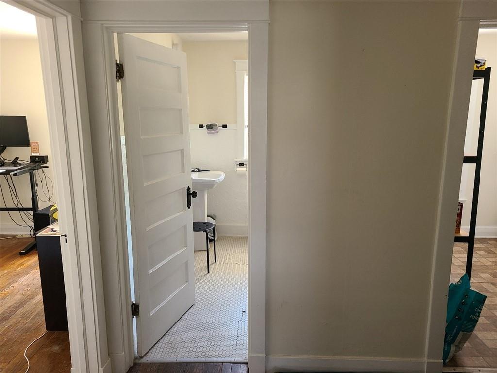 Listing Photo MLS #HMS2562080