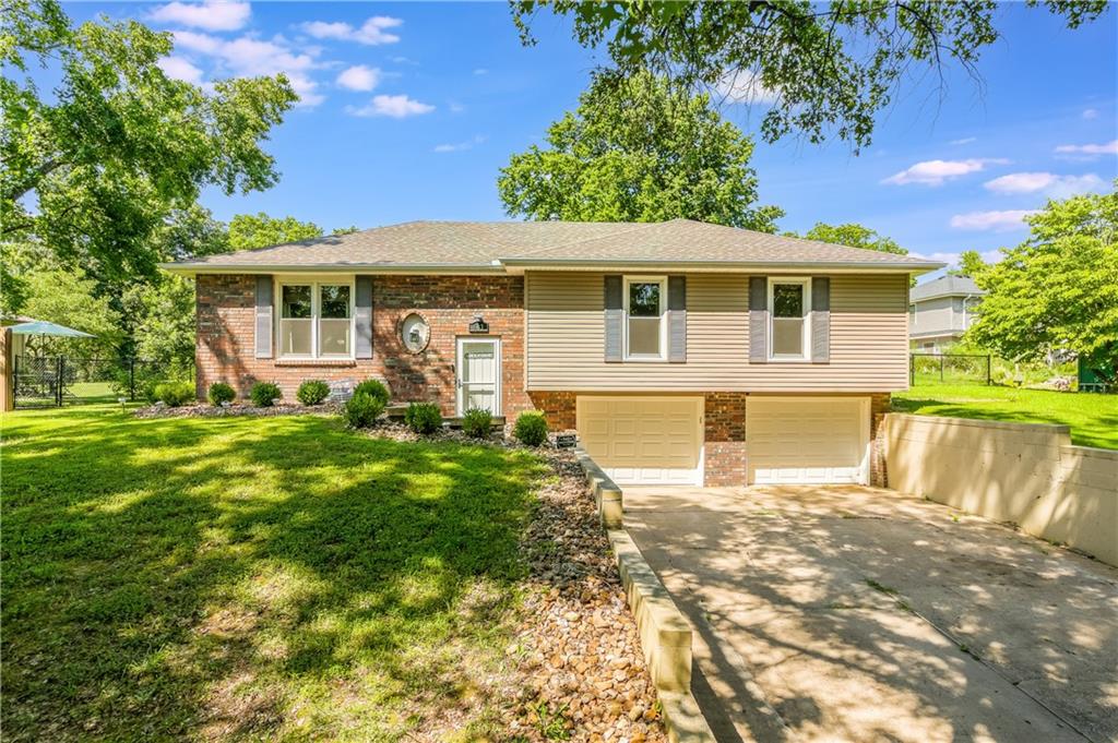 Listing Photo MLS #HMS2562192