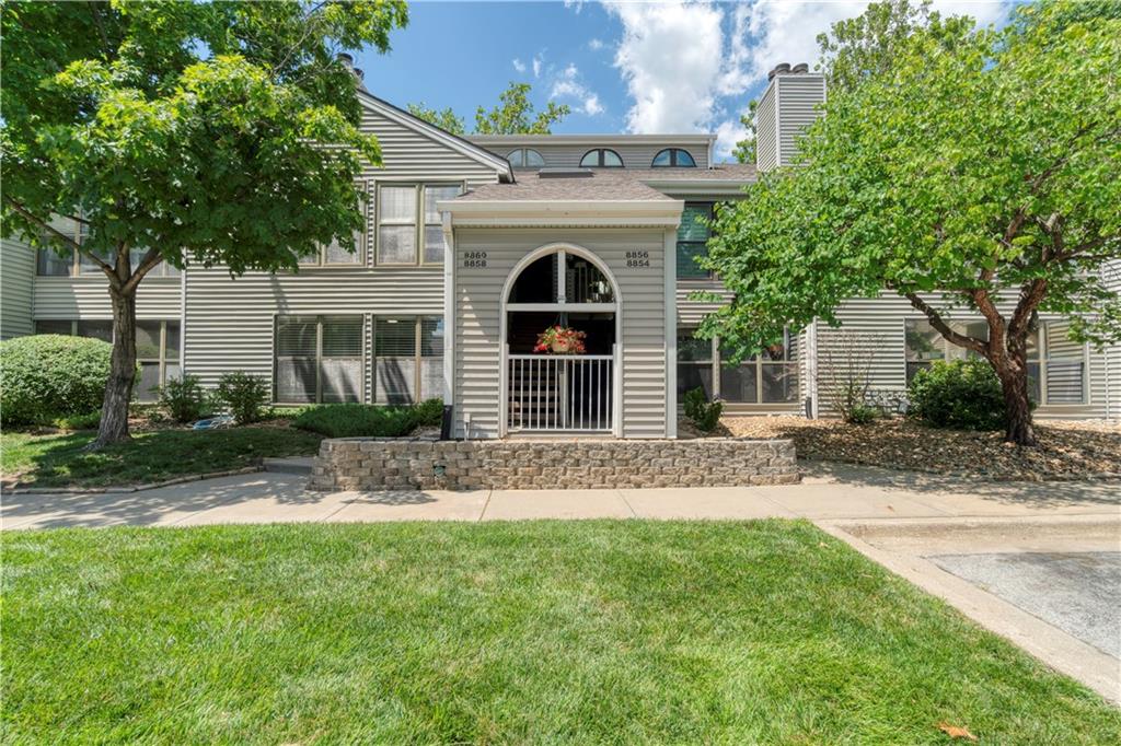 Listing Photo MLS #HMS2562384