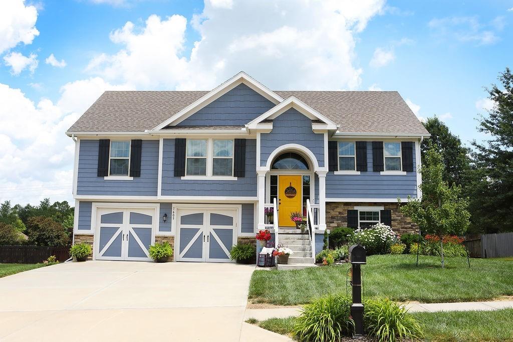 Listing Photo MLS #HMS2562453