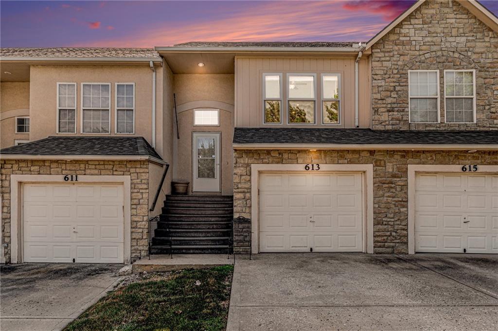 Listing Photo MLS #HMS2562801