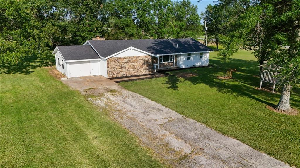 Listing Photo MLS #HMS2562812