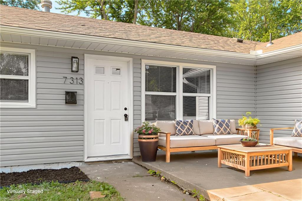 Listing Photo MLS #HMS2562886