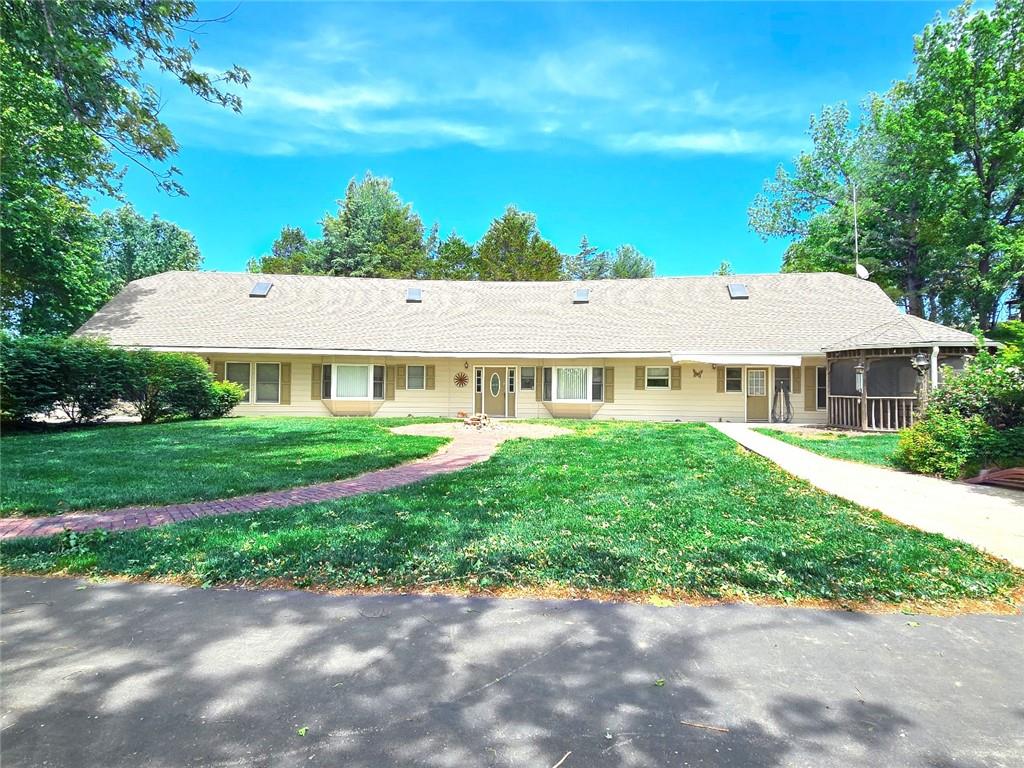 Listing Photo MLS #HMS2563593