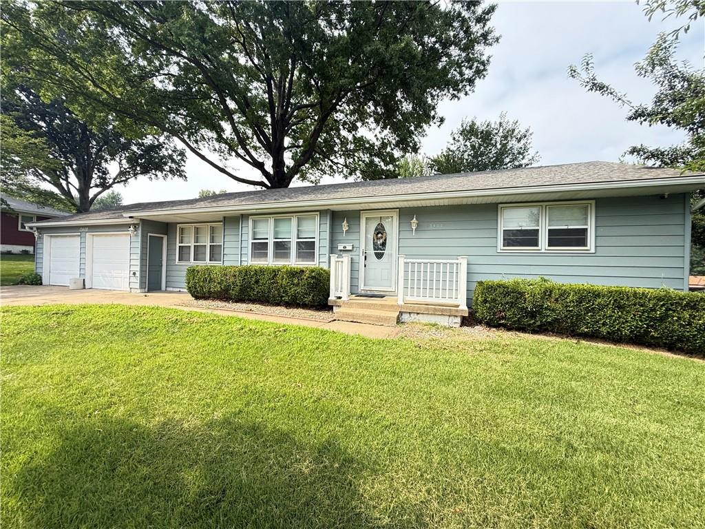 Listing Photo MLS #HMS2563620