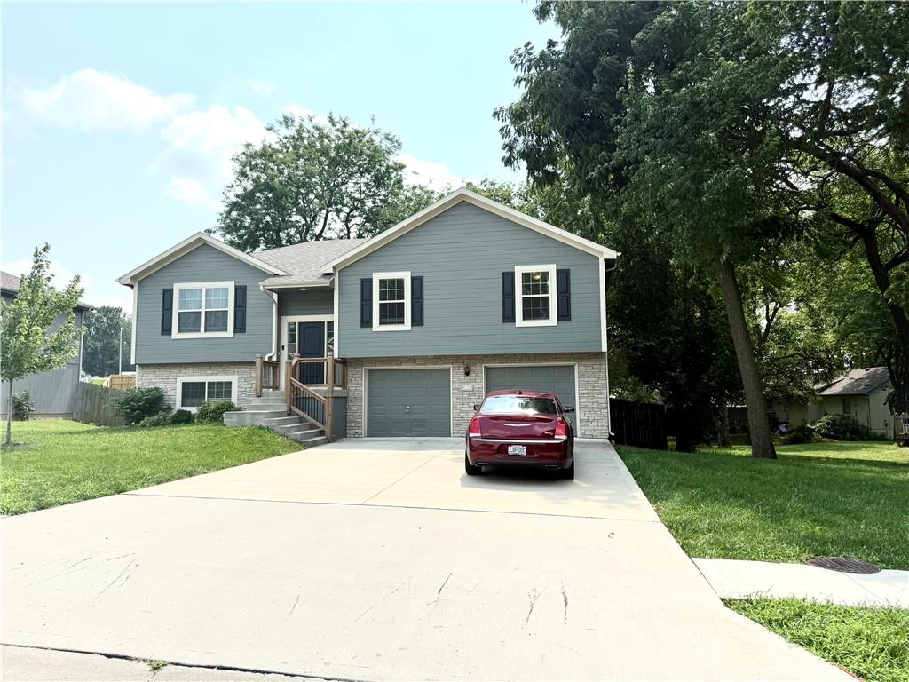 Listing Photo MLS #HMS2563986