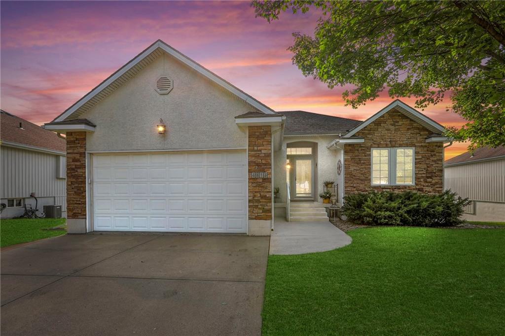 Listing Photo MLS #HMS2564716