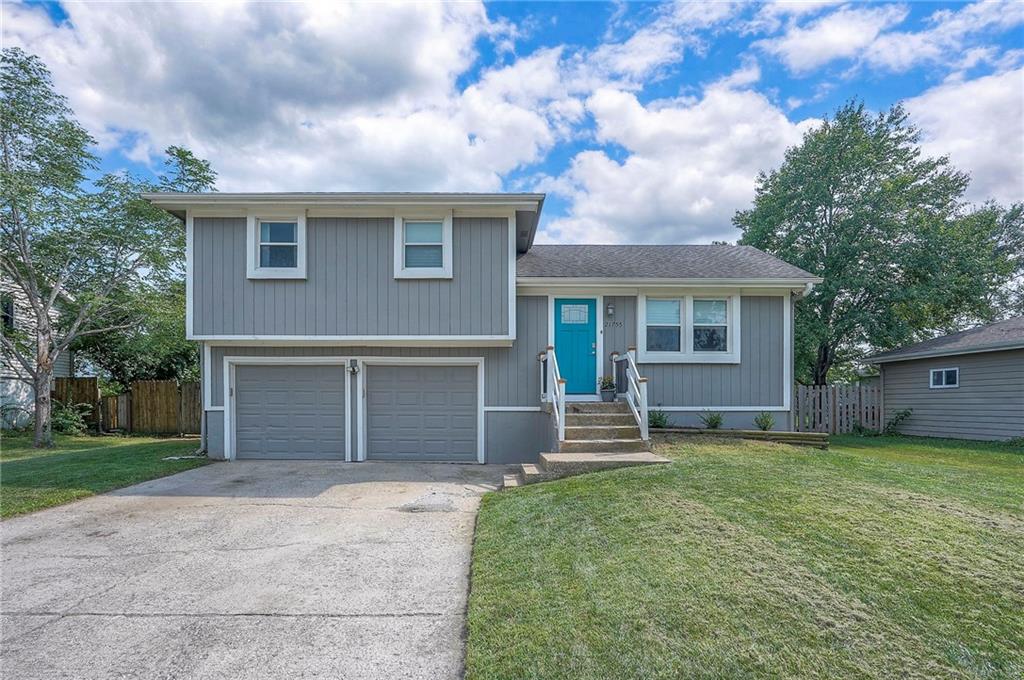 Listing Photo MLS #HMS2564901