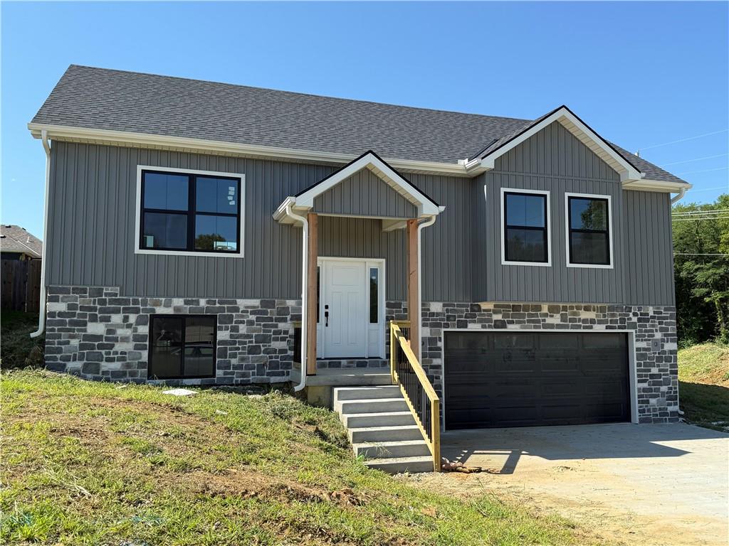 Listing Photo MLS #HMS2564937