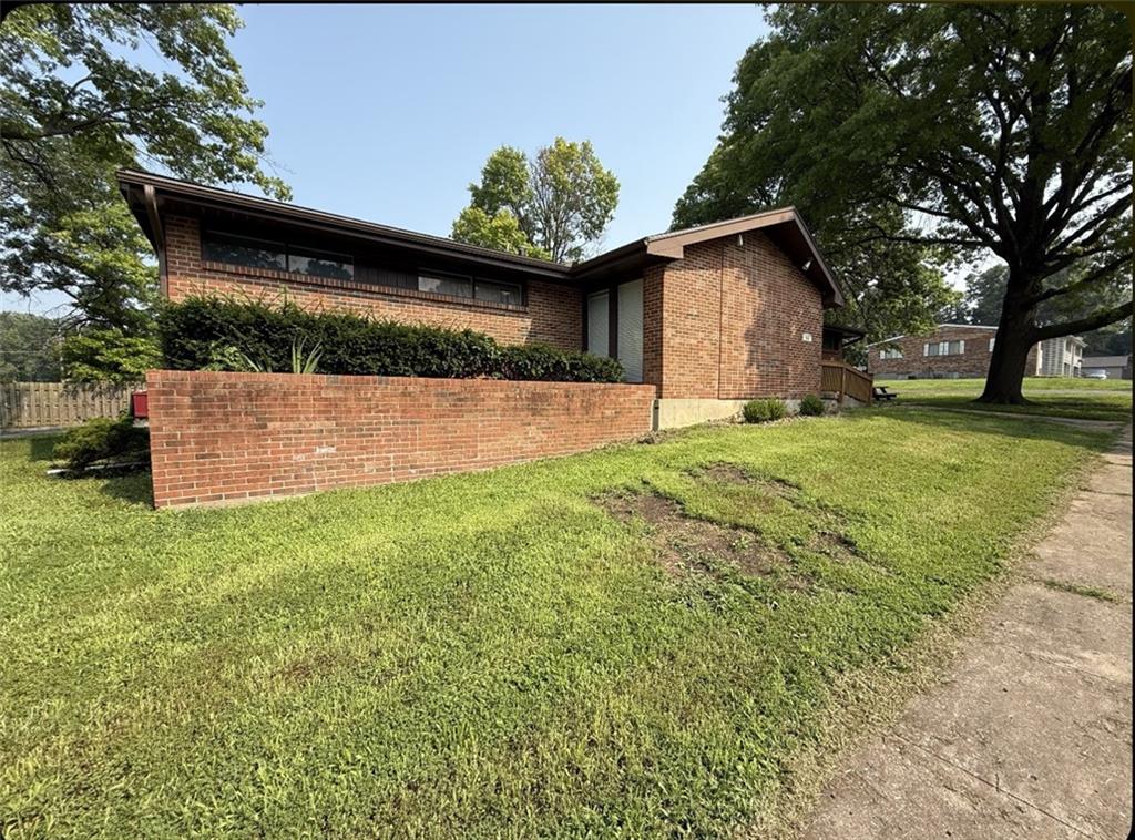 Listing Photo MLS #HMS2565163