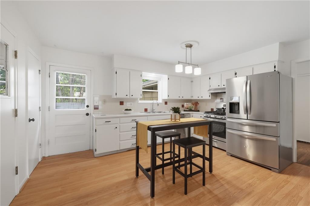 Listing Photo MLS #HMS2565187