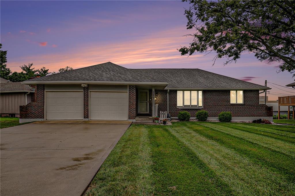 Listing Photo MLS #HMS2565471