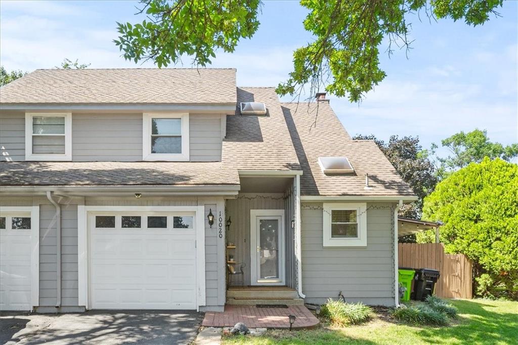 Listing Photo MLS #HMS2565546