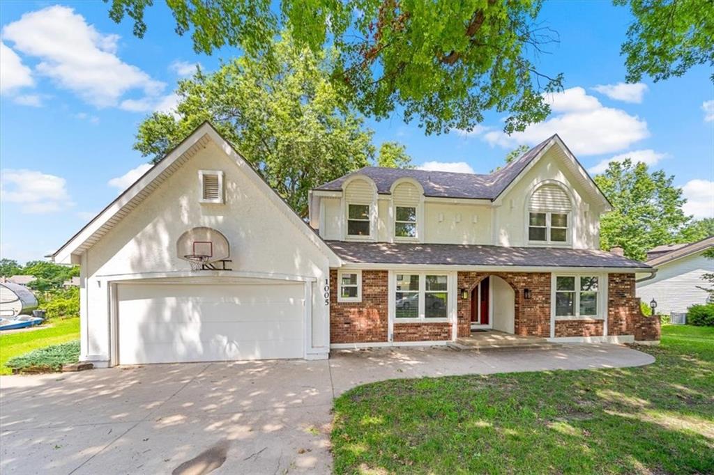 Listing Photo MLS #HMS2565550