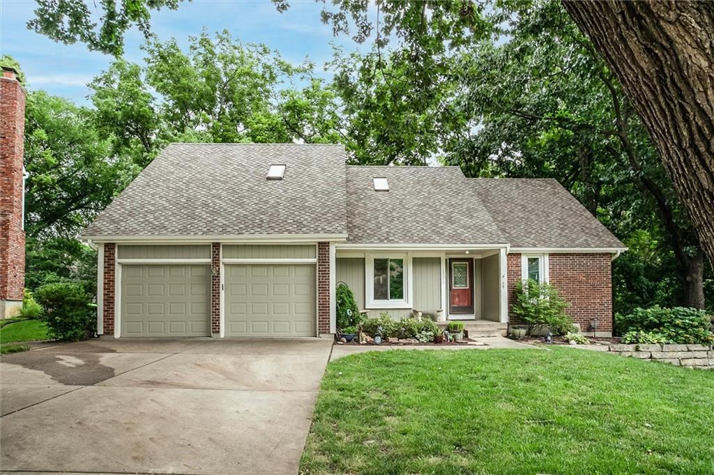 Listing Photo MLS #HMS2565632