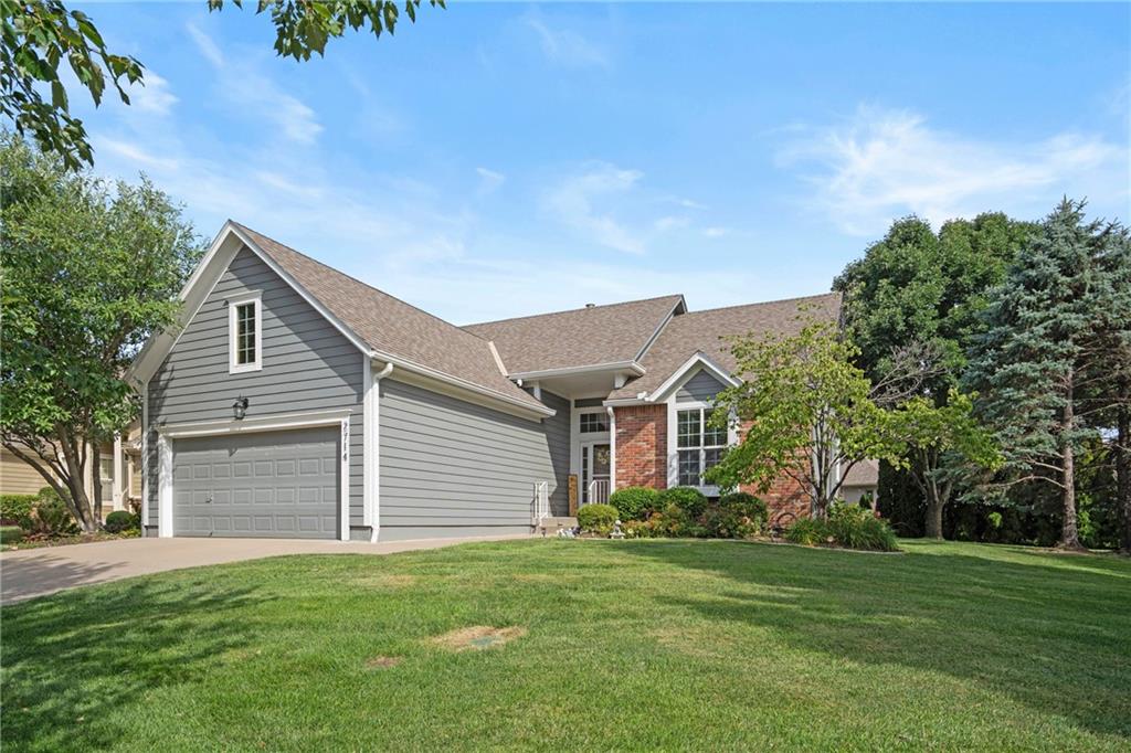 Listing Photo MLS #HMS2565884