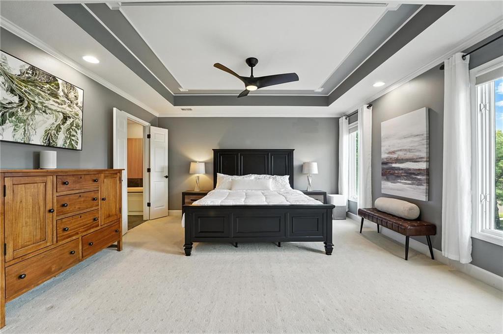 Listing Photo MLS #HMS2565933