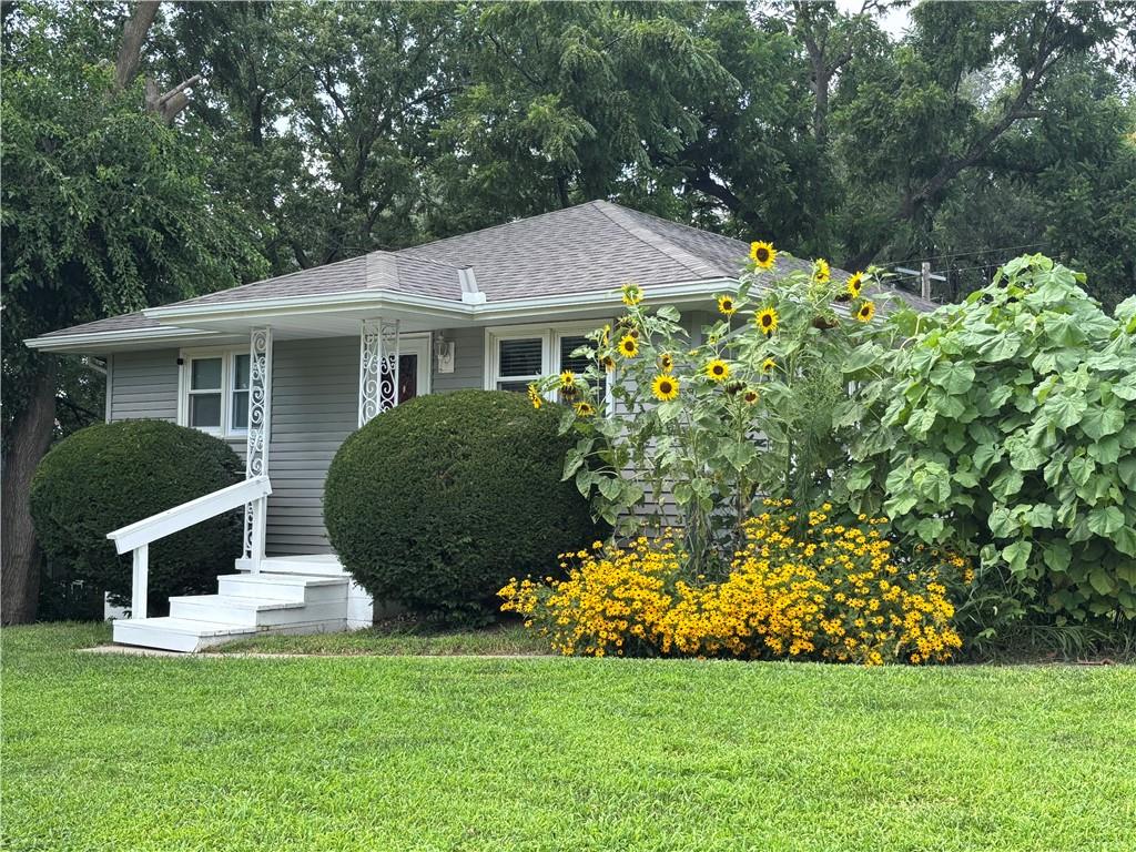 Listing Photo MLS #HMS2566016