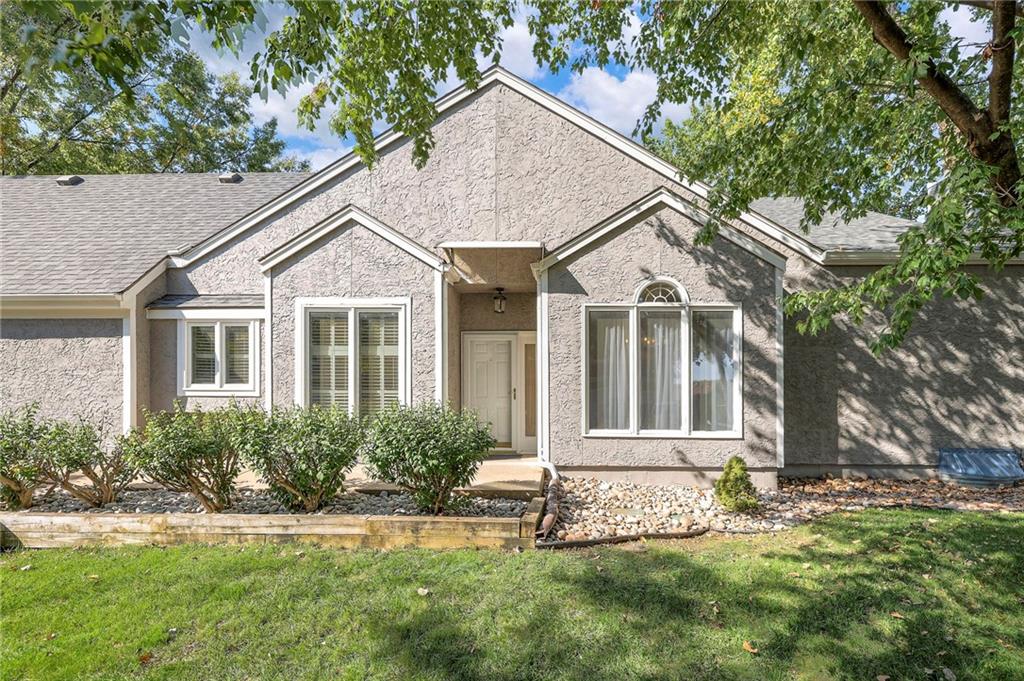 Listing Photo MLS #HMS2566227