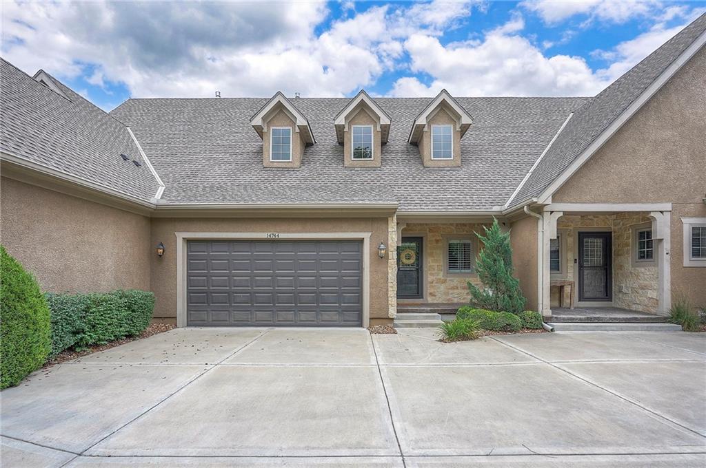 Listing Photo MLS #HMS2566243