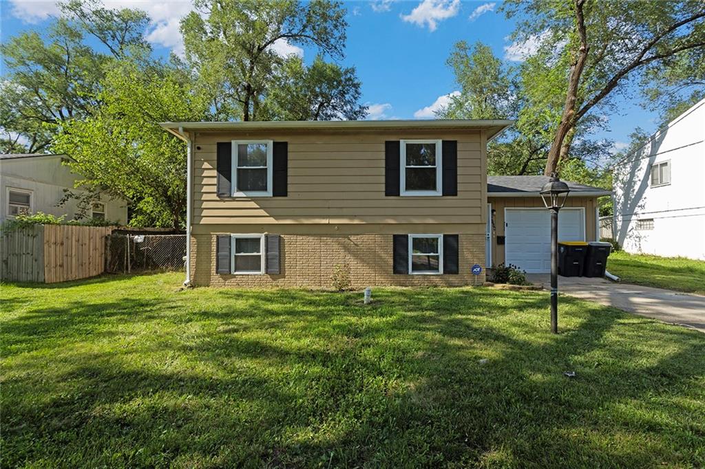 Listing Photo MLS #HMS2566333