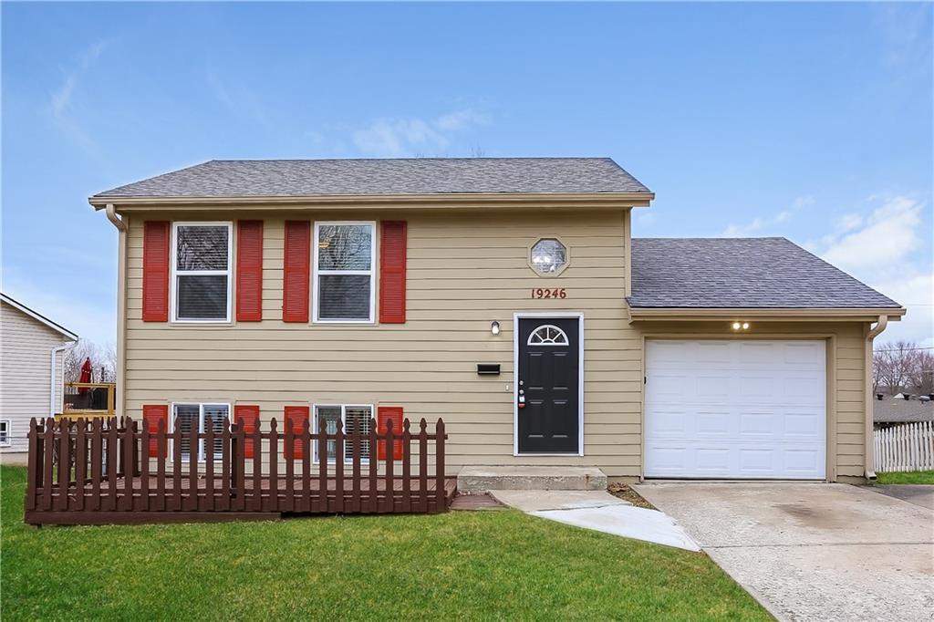 Listing Photo MLS #HMS2566673