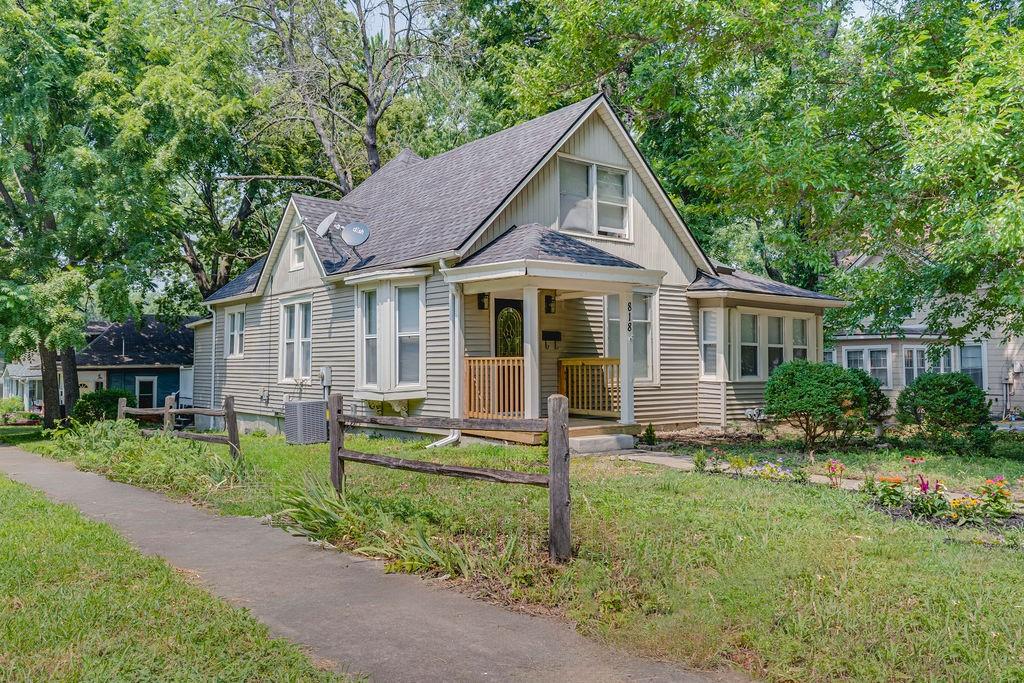 Listing Photo MLS #HMS2566813