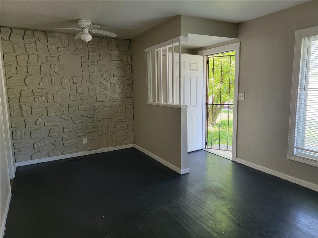 Listing Photo MLS #HMS2566986