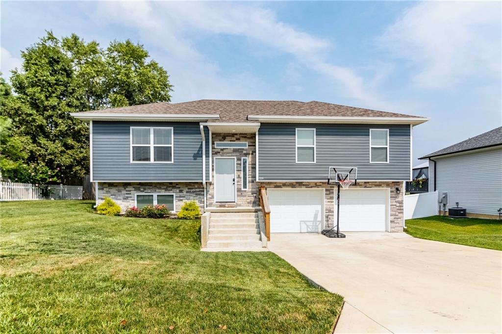 Listing Photo MLS #HMS2566989