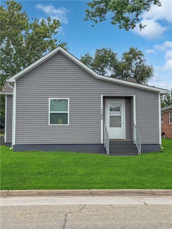 Listing Photo MLS #HMS2567065