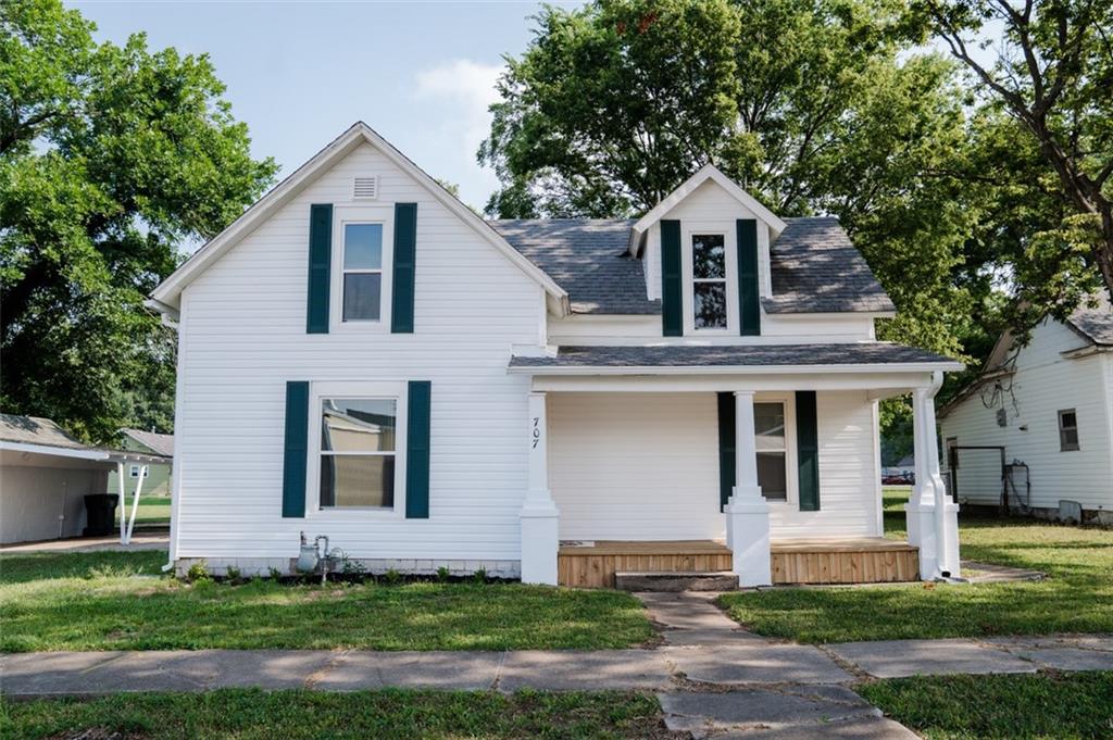 Listing Photo MLS #HMS2567082
