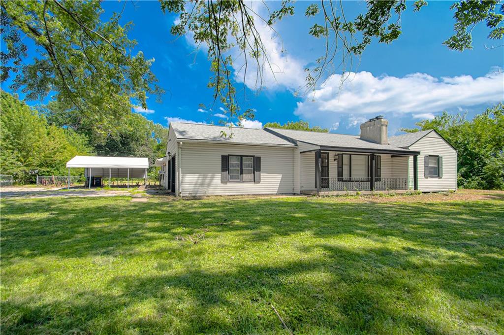 Listing Photo MLS #HMS2567139