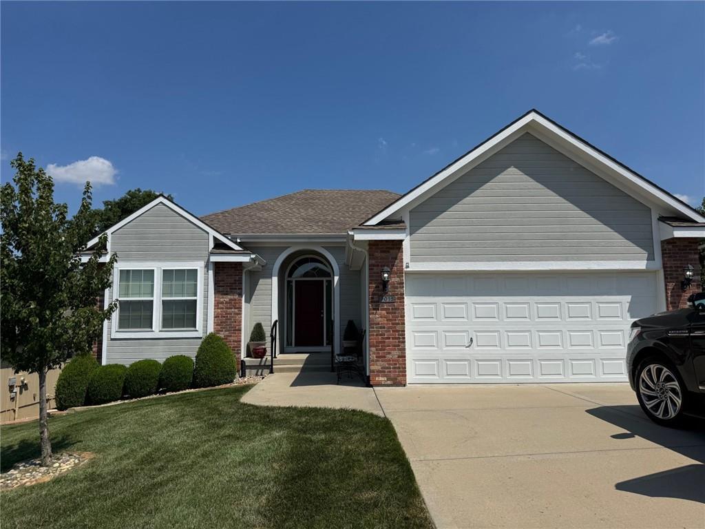Listing Photo MLS #HMS2567202