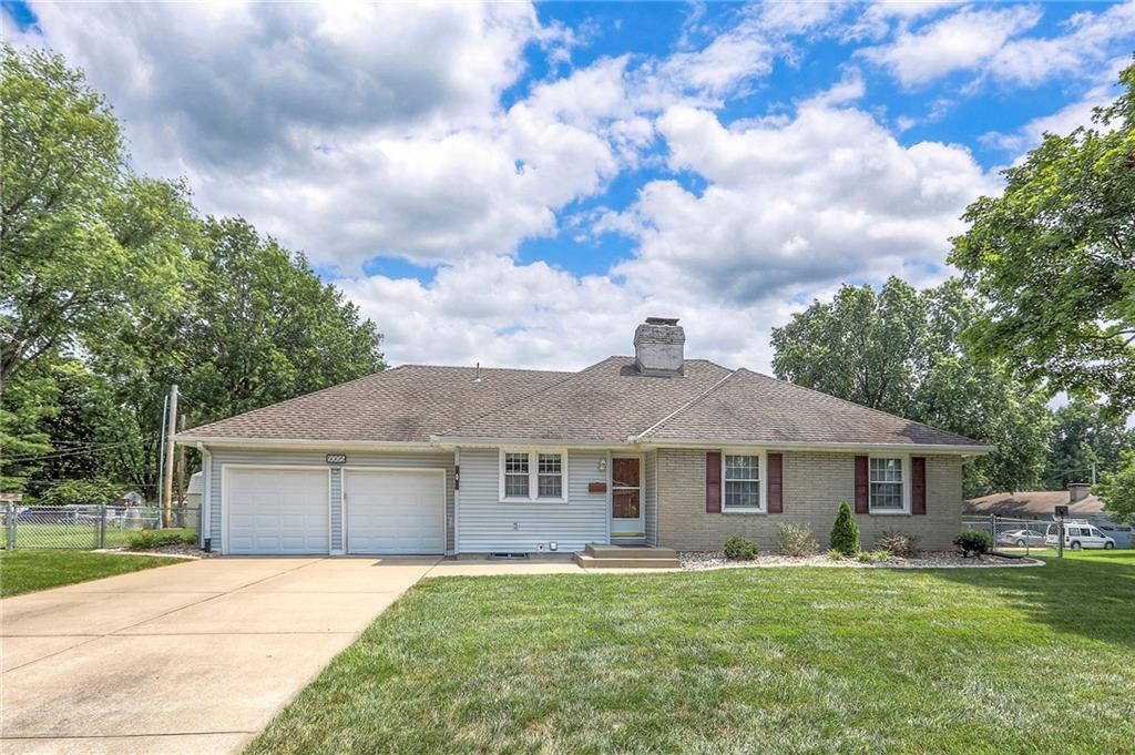 Listing Photo MLS #HMS2567340
