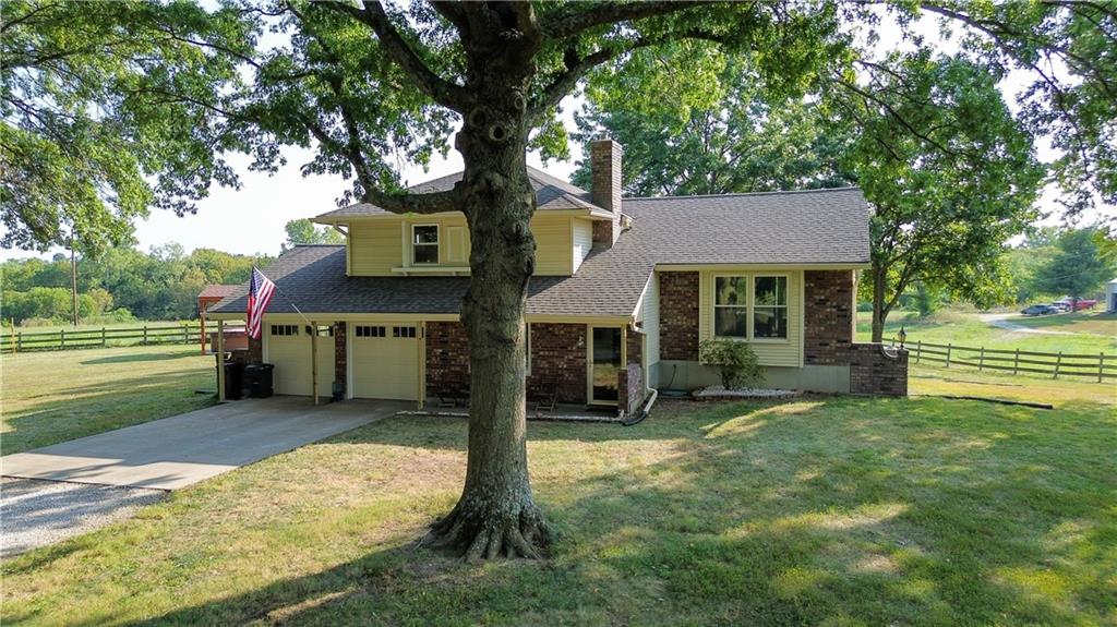 Listing Photo MLS #HMS2567487