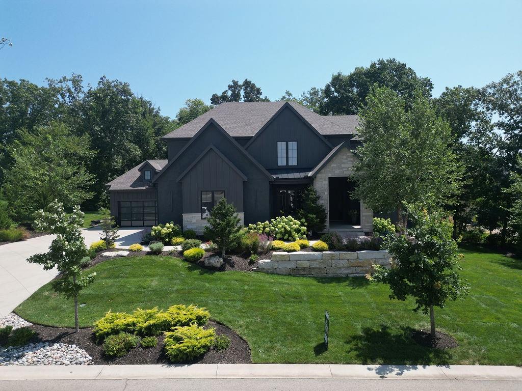 Listing Photo MLS #HMS2567604